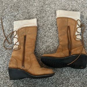 UGG tan heeled boots